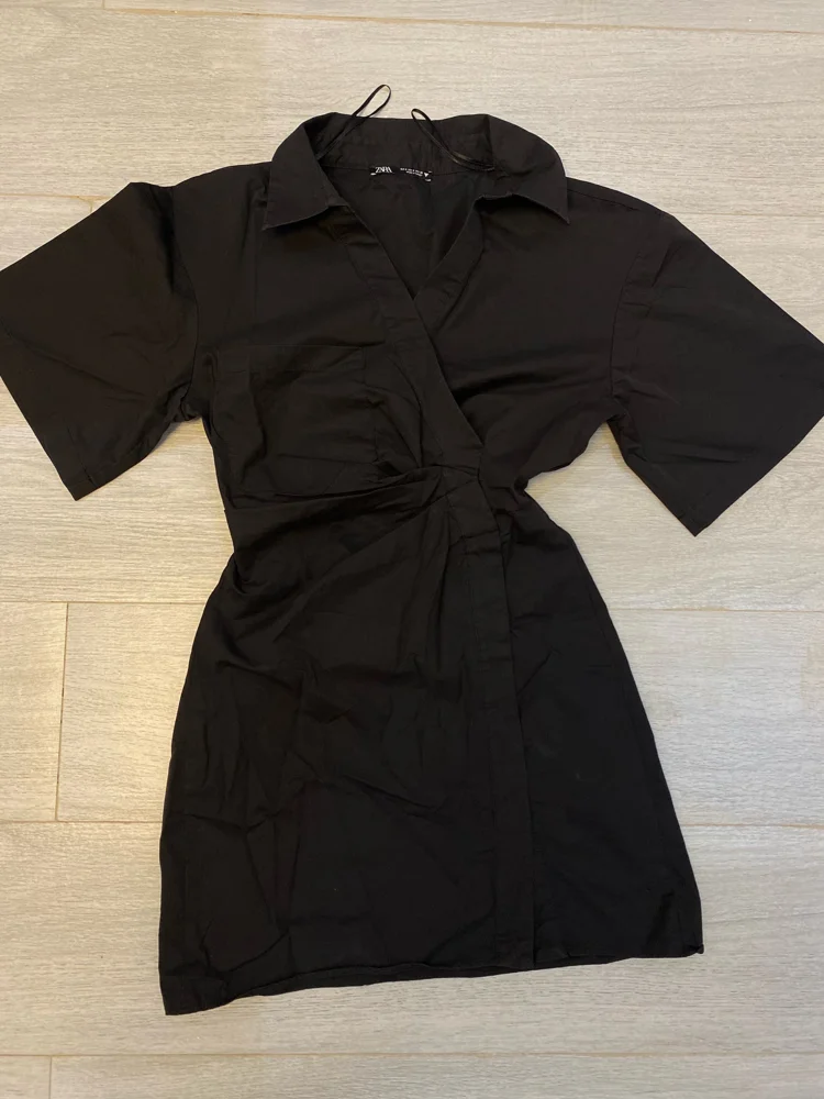 Zara Mini Dresses