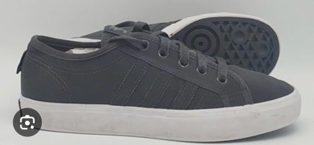 adidas Originals Sneakers