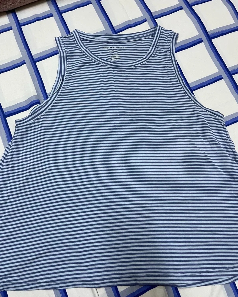 American Eagle Tank Tops