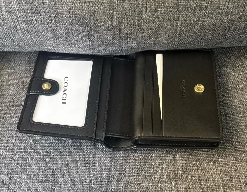 Coach Wallets & Cardholders, Excellent, photo 2