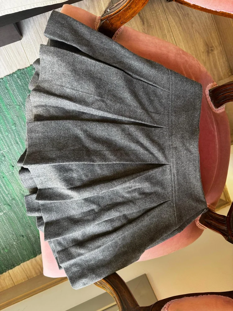 Zara Bottoms