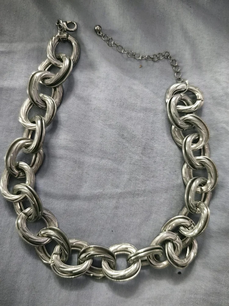 H&M Necklaces
