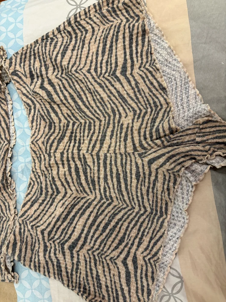 American Eagle طقم بيجامة، حالة جيدة جداً، مقاس M / 38 / 10، صورة 3
