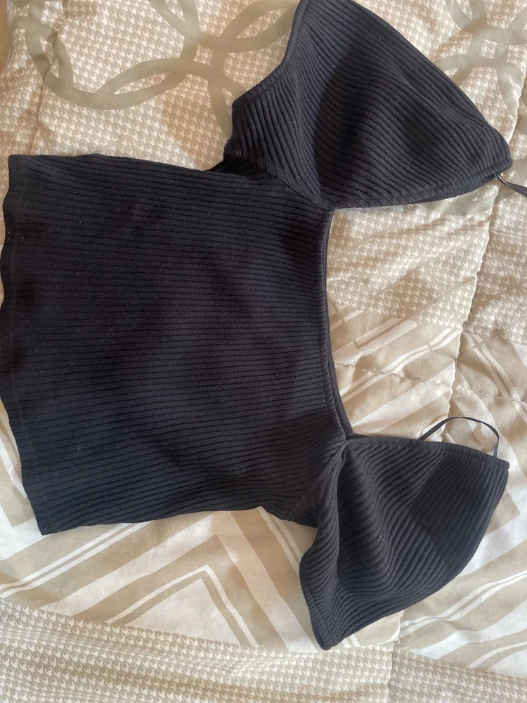 H&M Basic Crop Tops