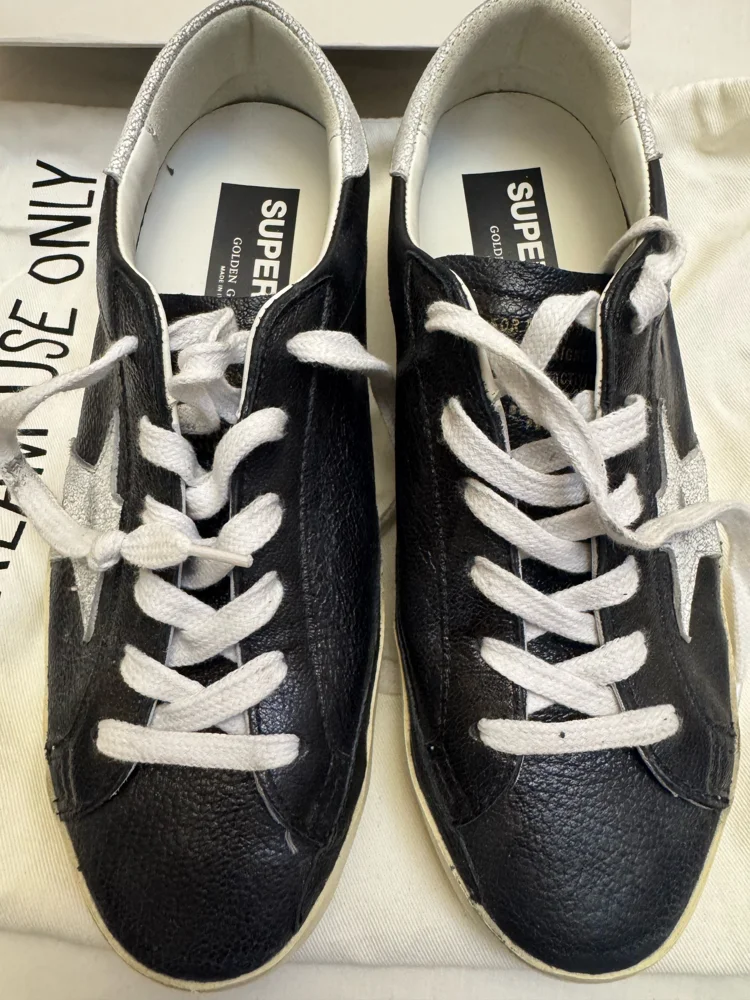 Golden Goose Sneakers, size 38, photo 2