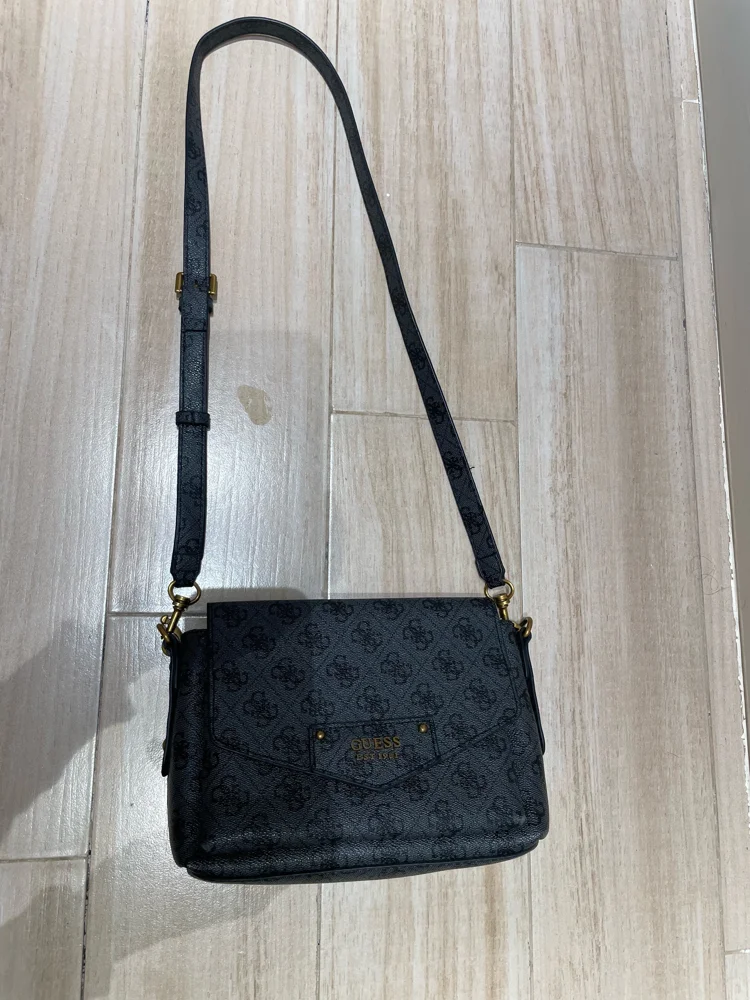 GUESS Cross-Body Bags, Good, photo 2