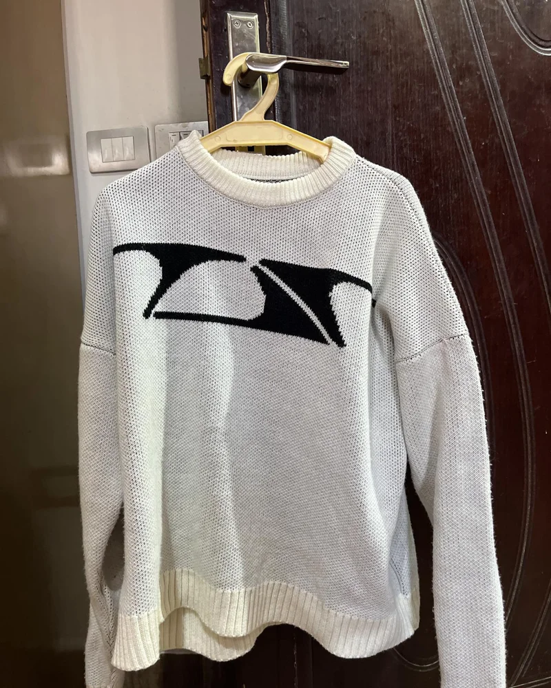 27 Sweaters & Pullovers