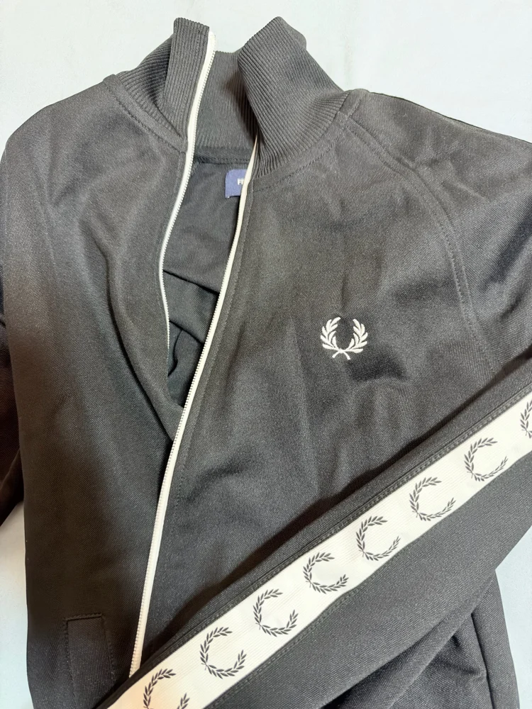 Fred Perry Sweaters, Excellent, size XS, photo 3
