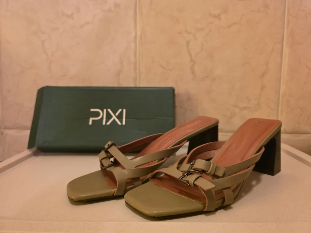 Pixi Sandals, New with tags, size 41, photo 2