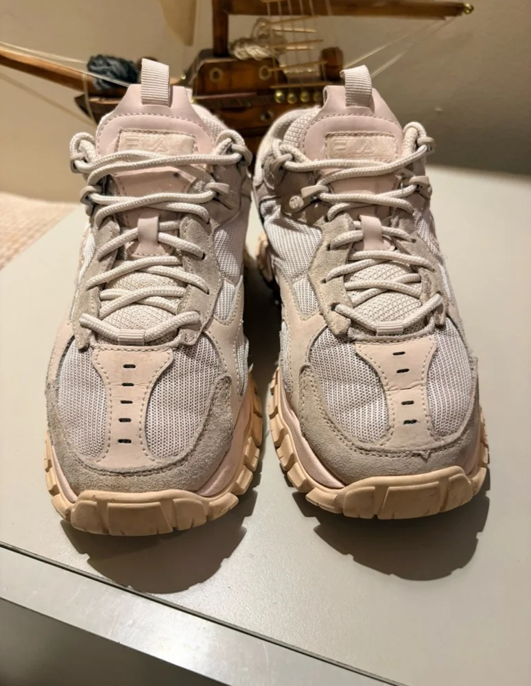 Villa Sneakers, Excellent, size 38.5, photo 5