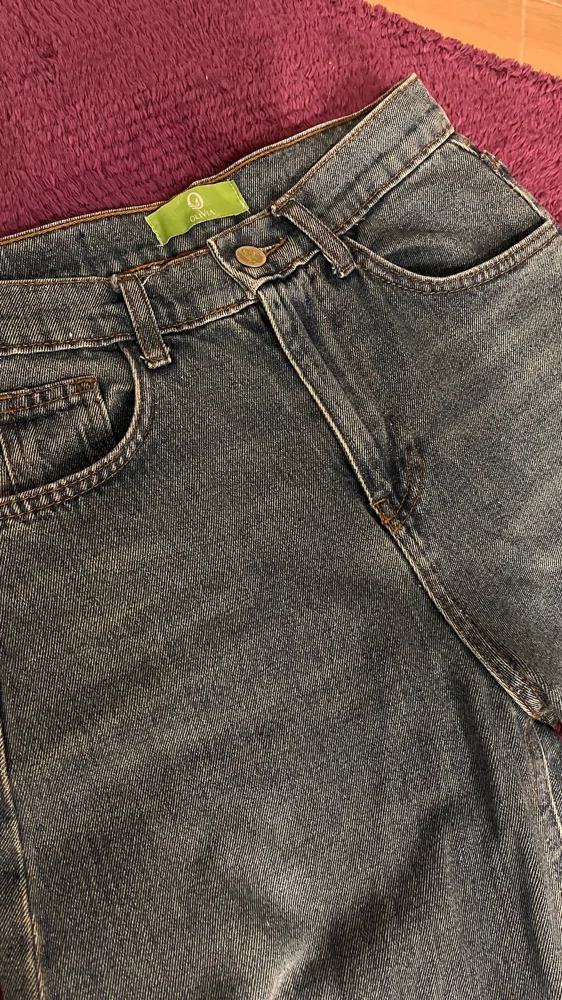 Olivia Jeans