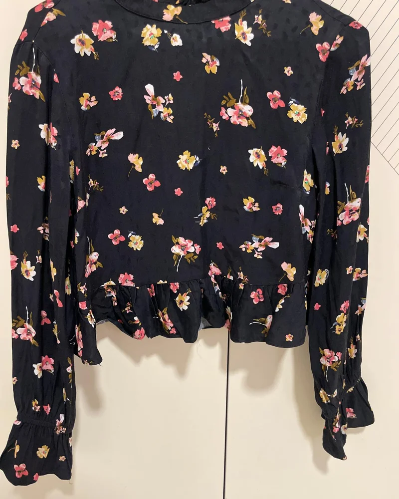 Topshop بلوزات