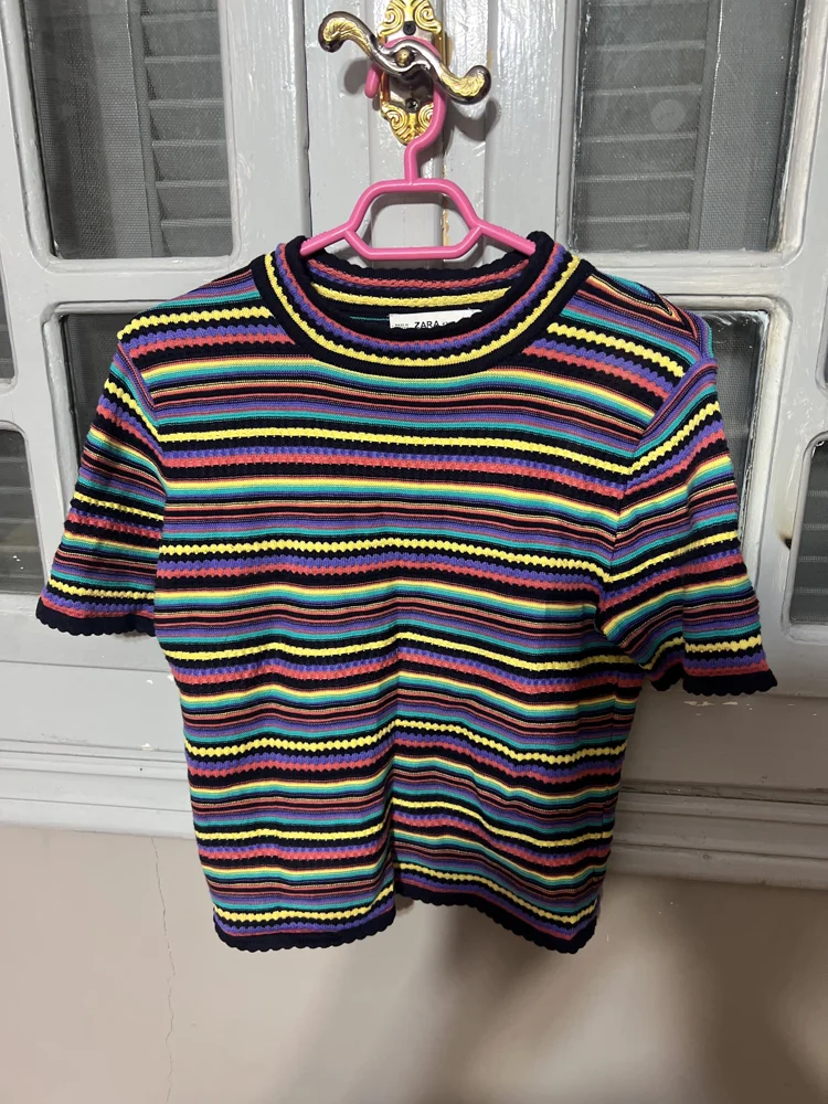 Zara Sweaters & Pullovers