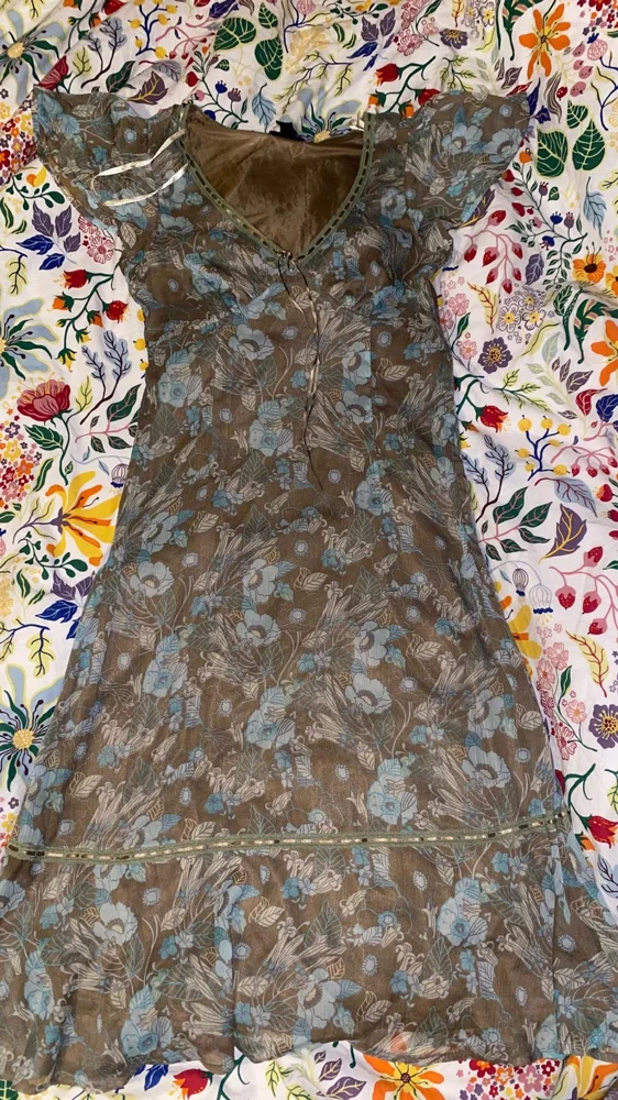 Midi Dresses