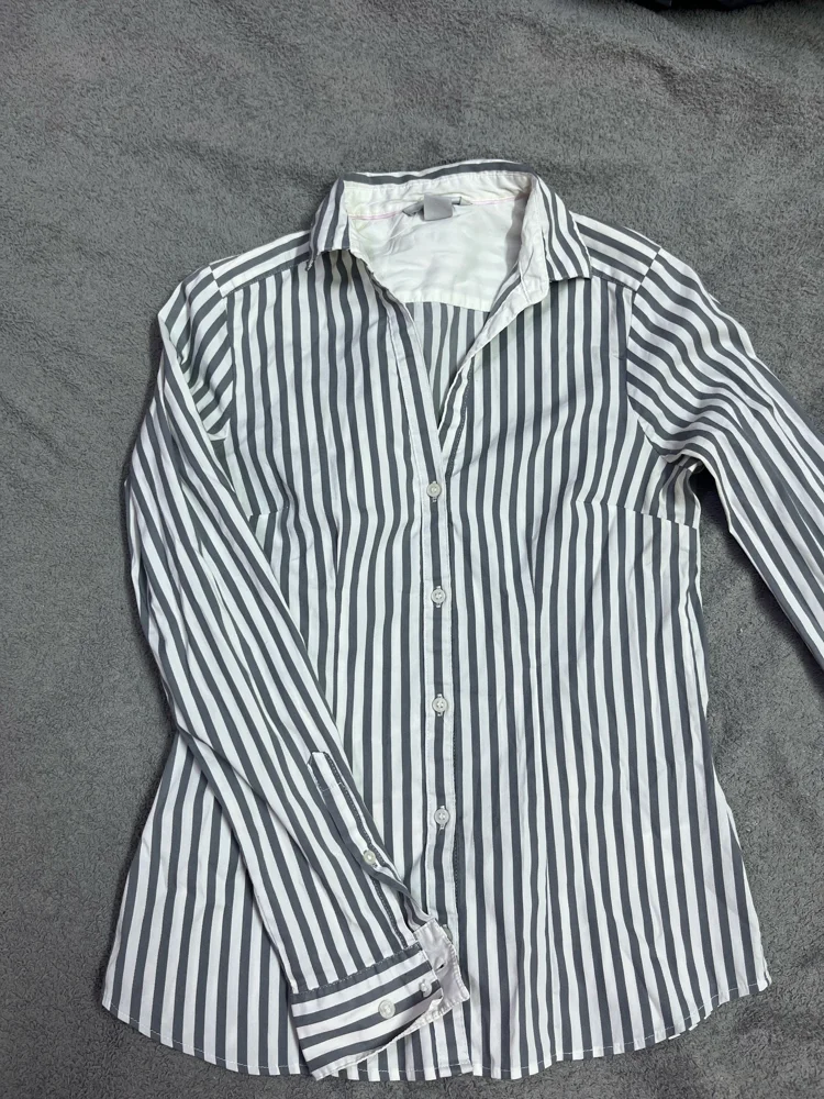 H&M Button Down Shirts, size M, photo 2