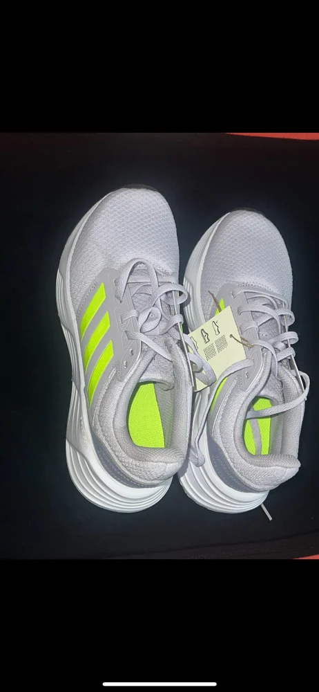 adidas Sneakers, New with tags, size 37, photo 3