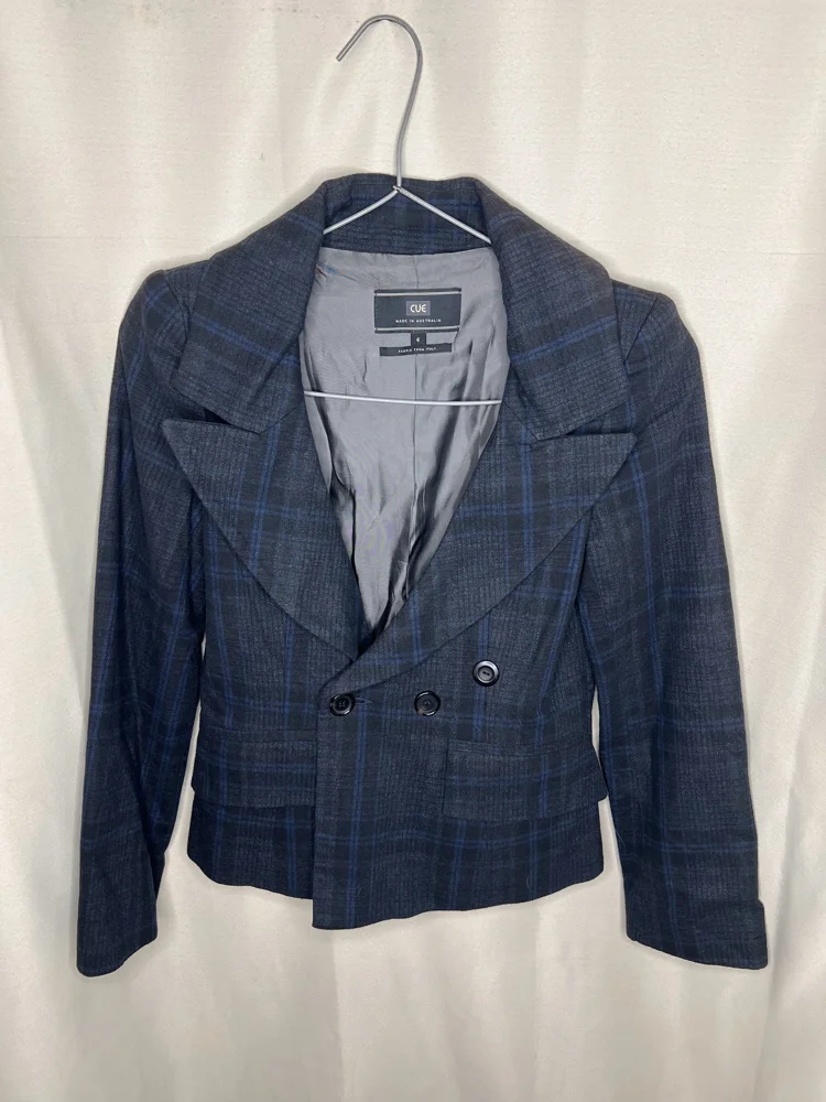 CUE Blazers, size XS / 34 / 6