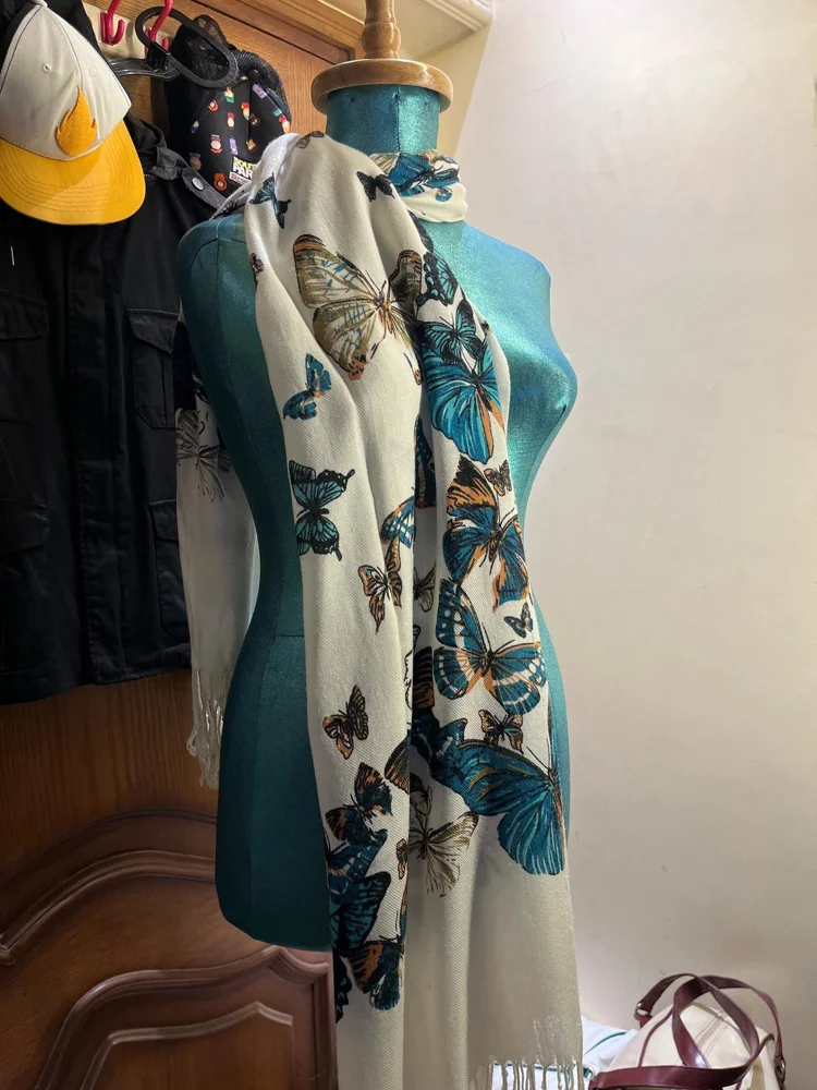 Pashmina Scarves & Shawls