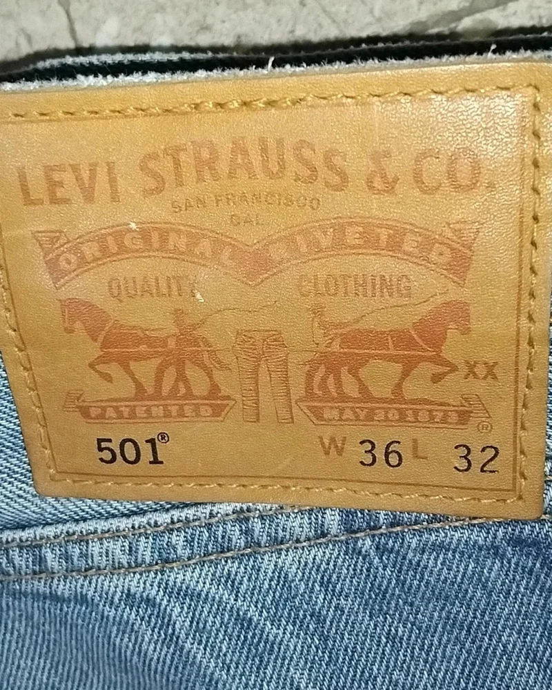 Levi's Jeans
