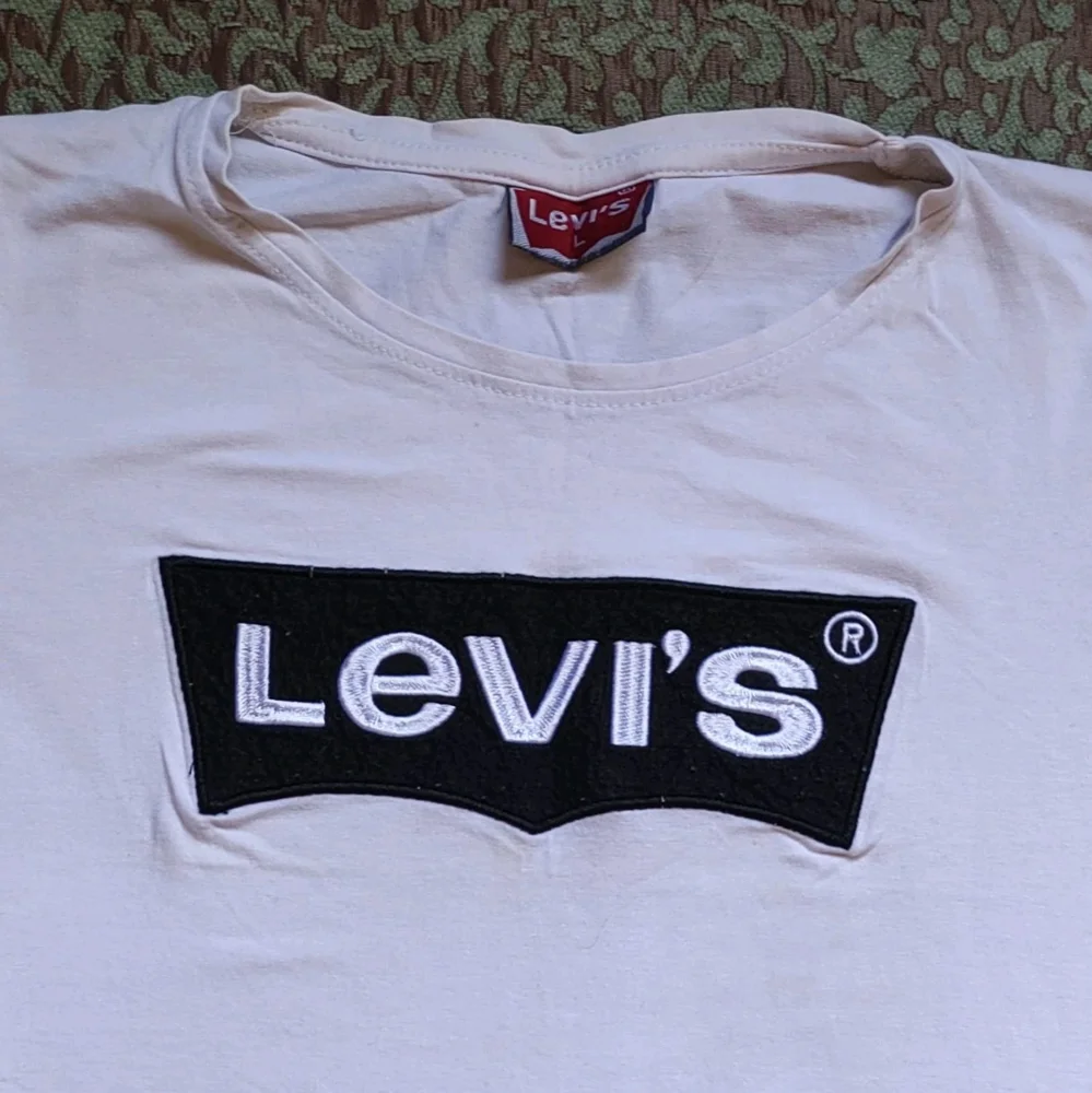 Levi's T-shirts, size L, photo 3