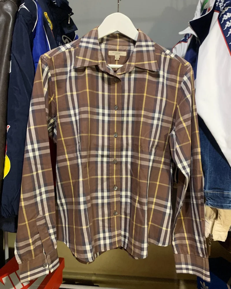 Burberry قمصان