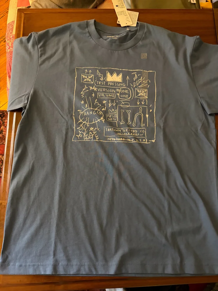 Uniqlo T-shirts, size L