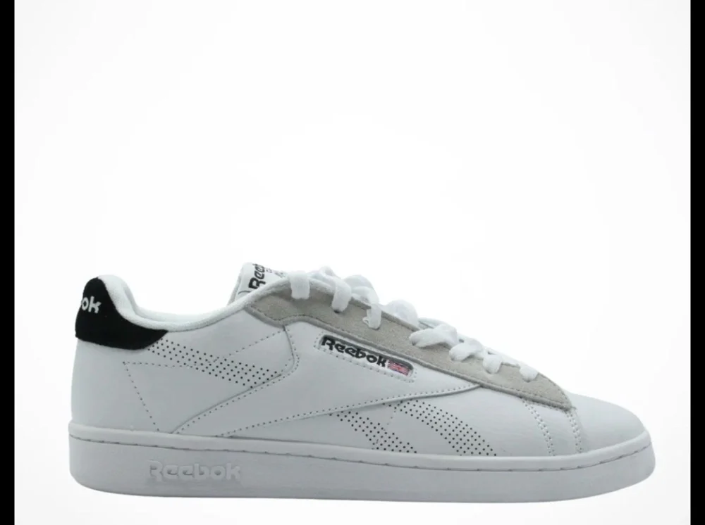 Reebok Sneakers