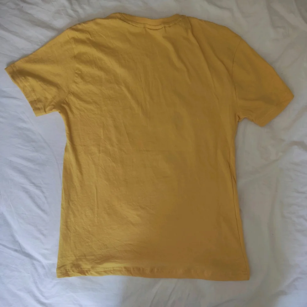 SpongeBob SquarePants T-shirts, size S, photo 3