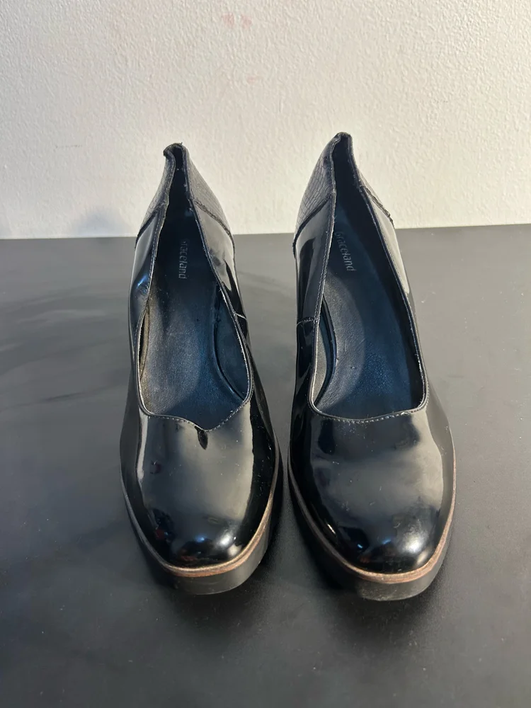 Graceland Block Heels, size 39