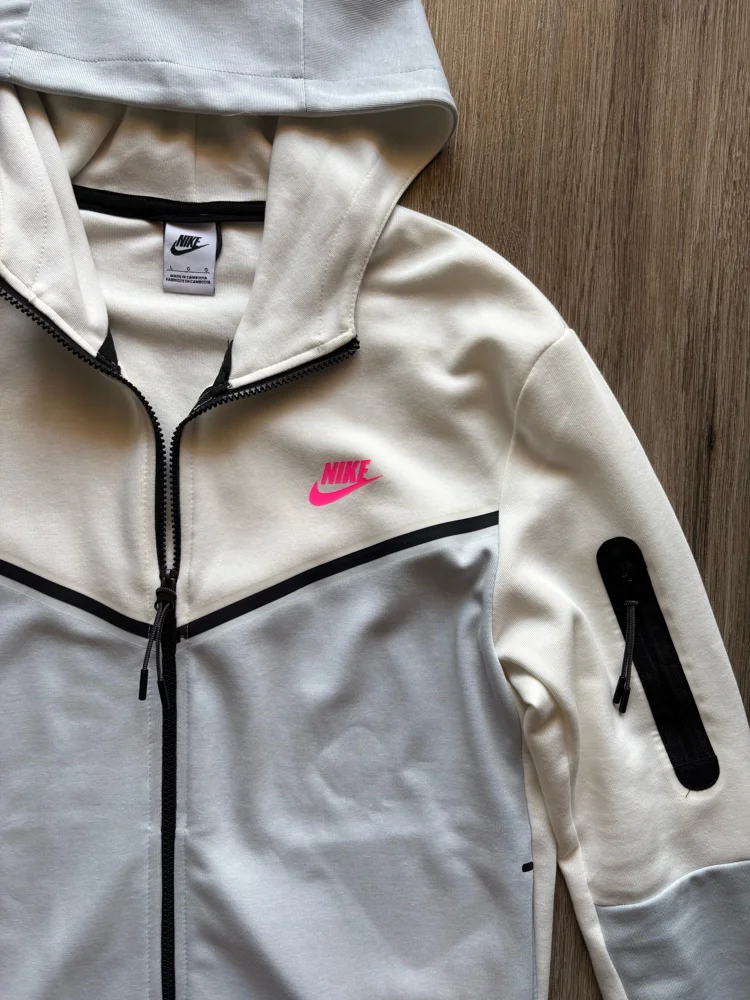 Nike Hoodies, size M, photo 3