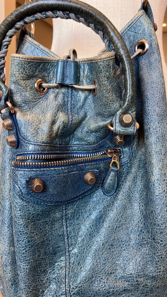 Balenciaga Cross-Body Bags, size Other, photo 3