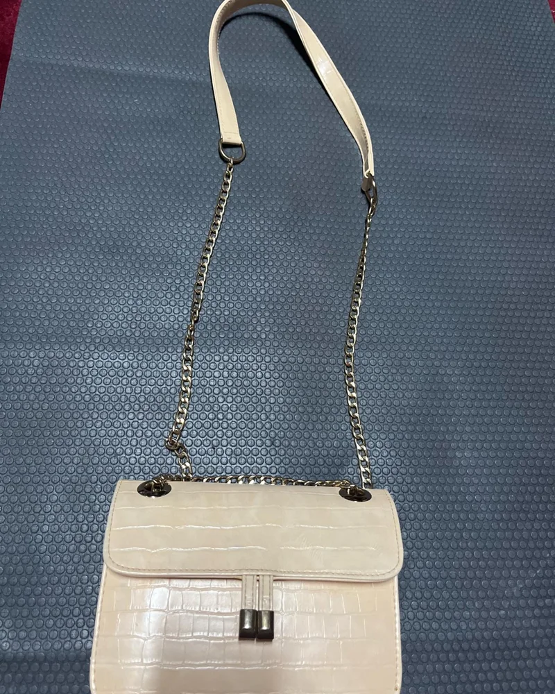 Cross-Body Bags