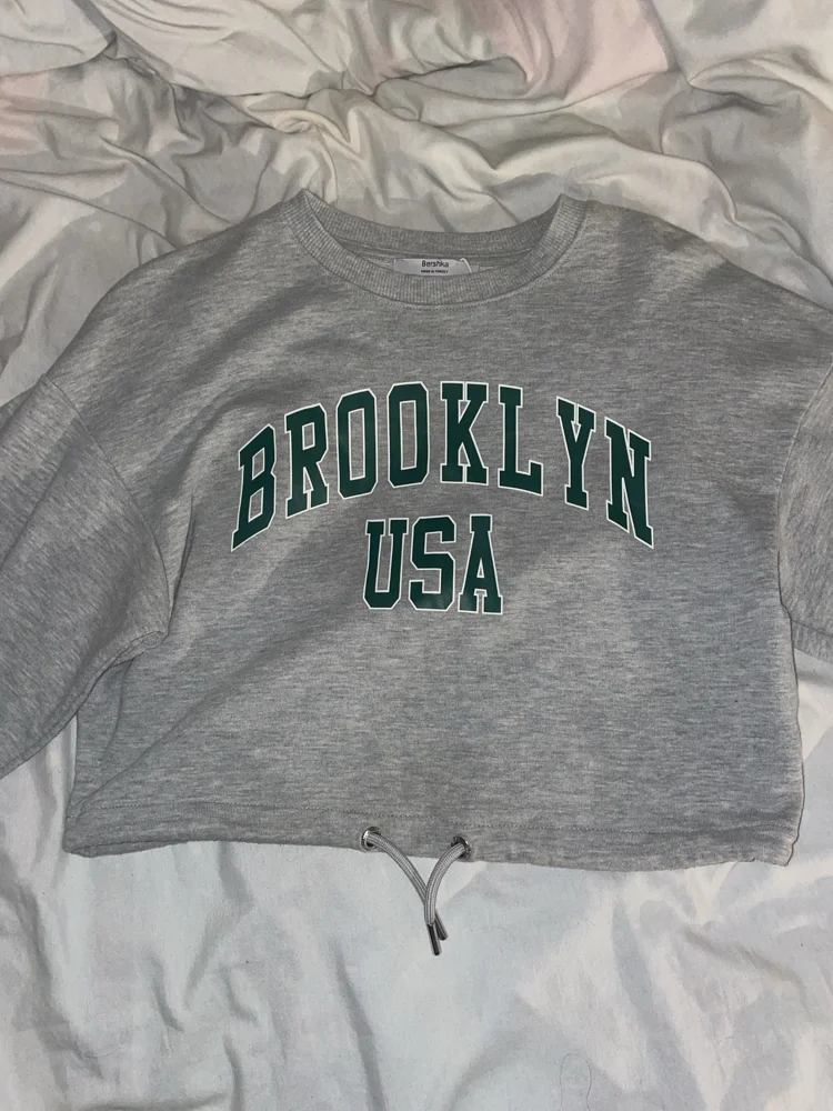 Bershka Sweaters & Pullovers