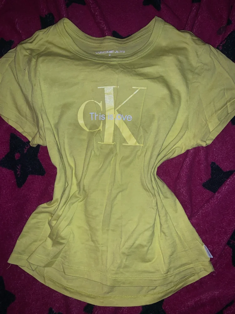 Calvin Klein T-shirts