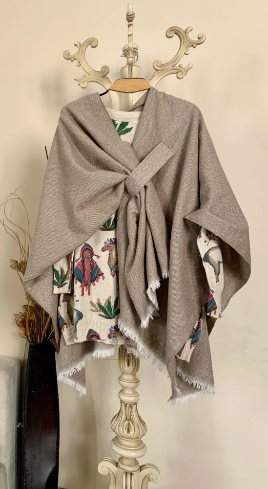 Scarves & Shawls, Excellent, photo 4