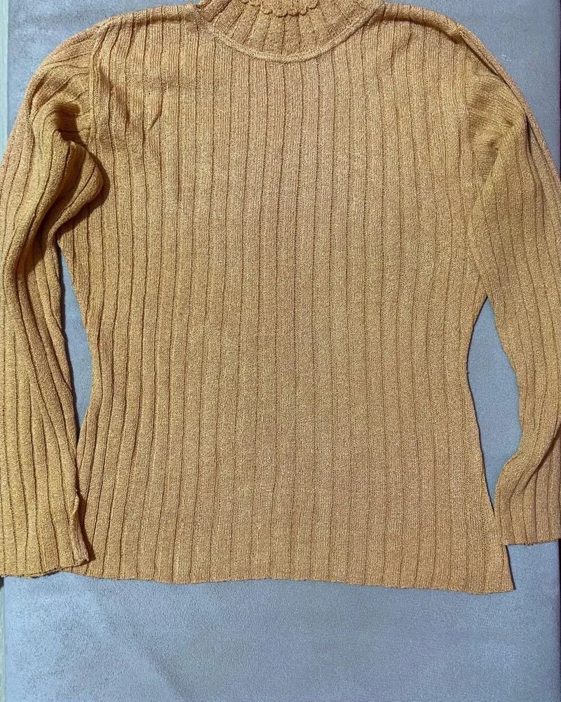 Sweaters & Pullovers