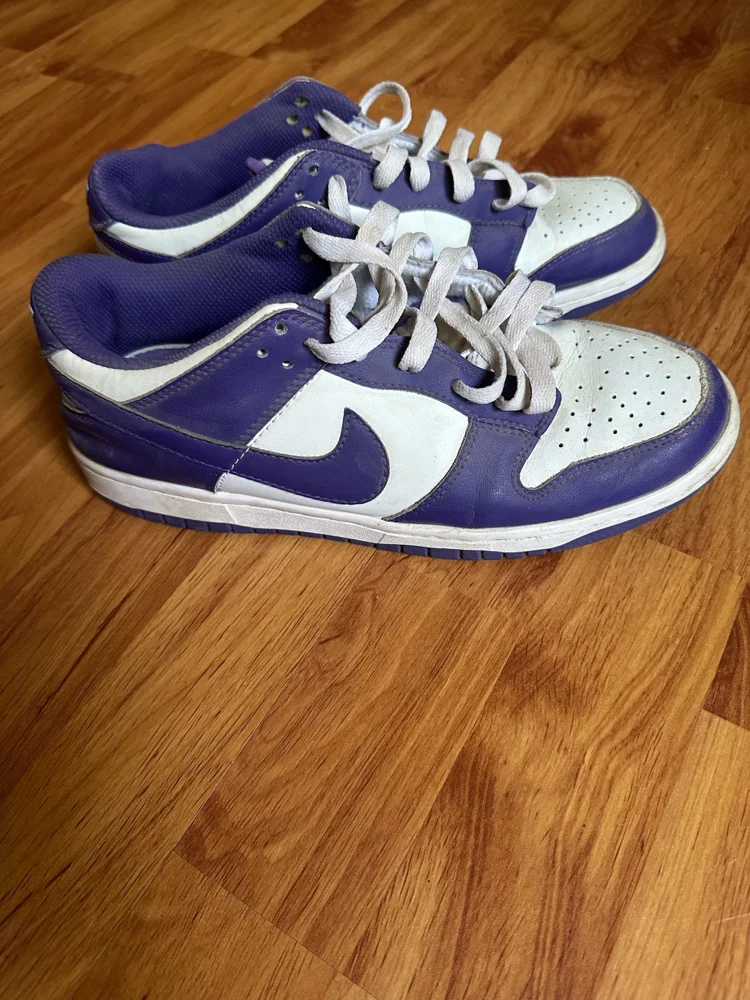 Nike Sneakers