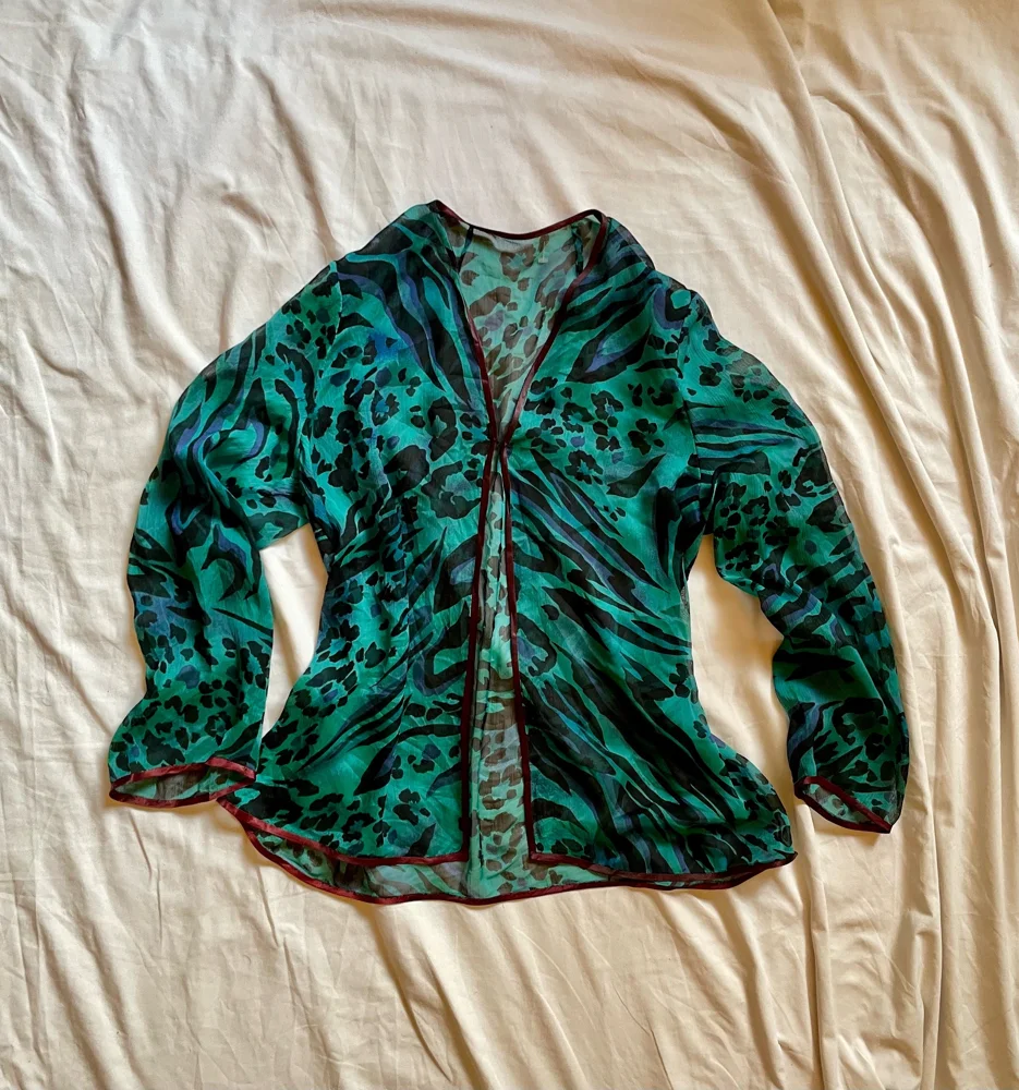 Blouses