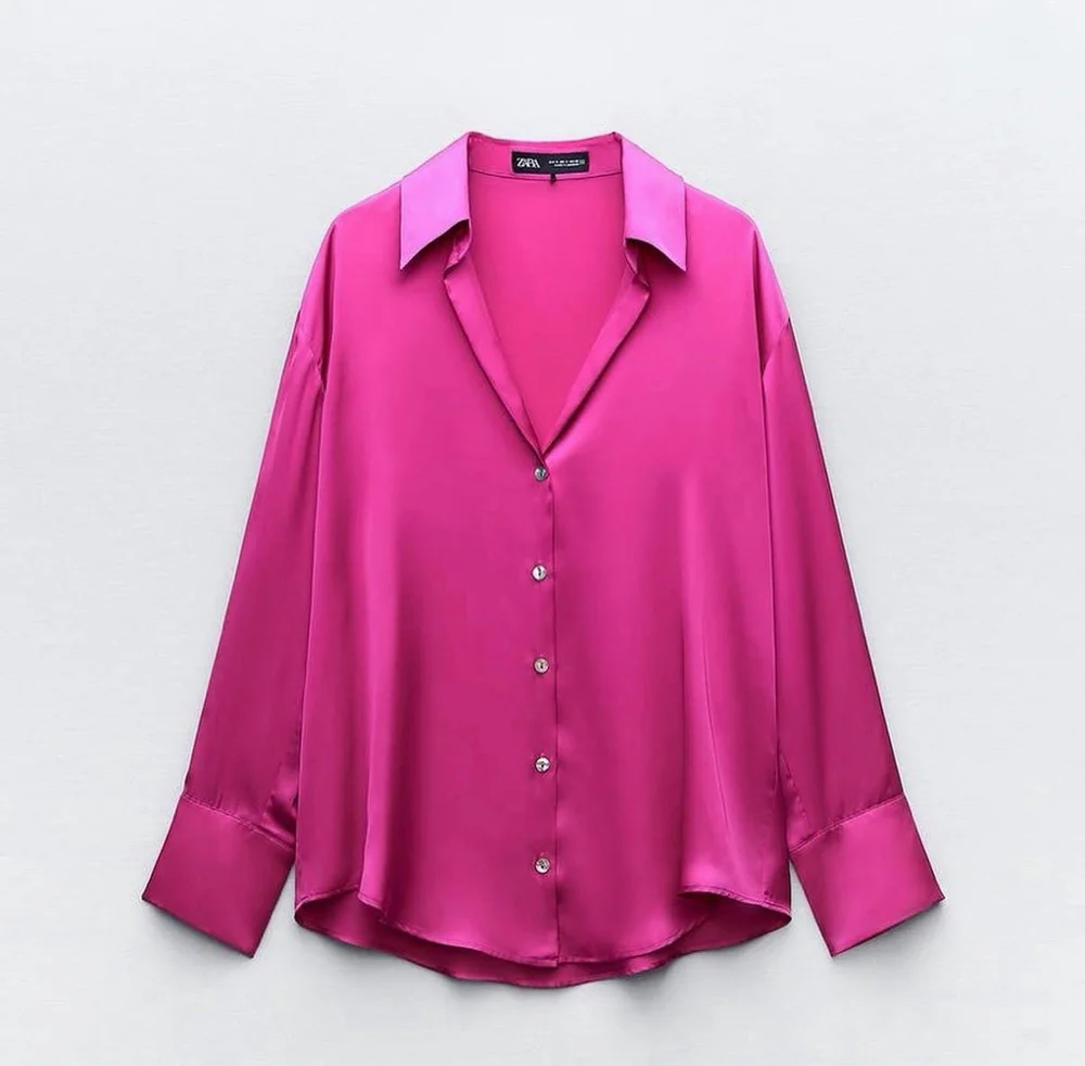 Zara قمصان