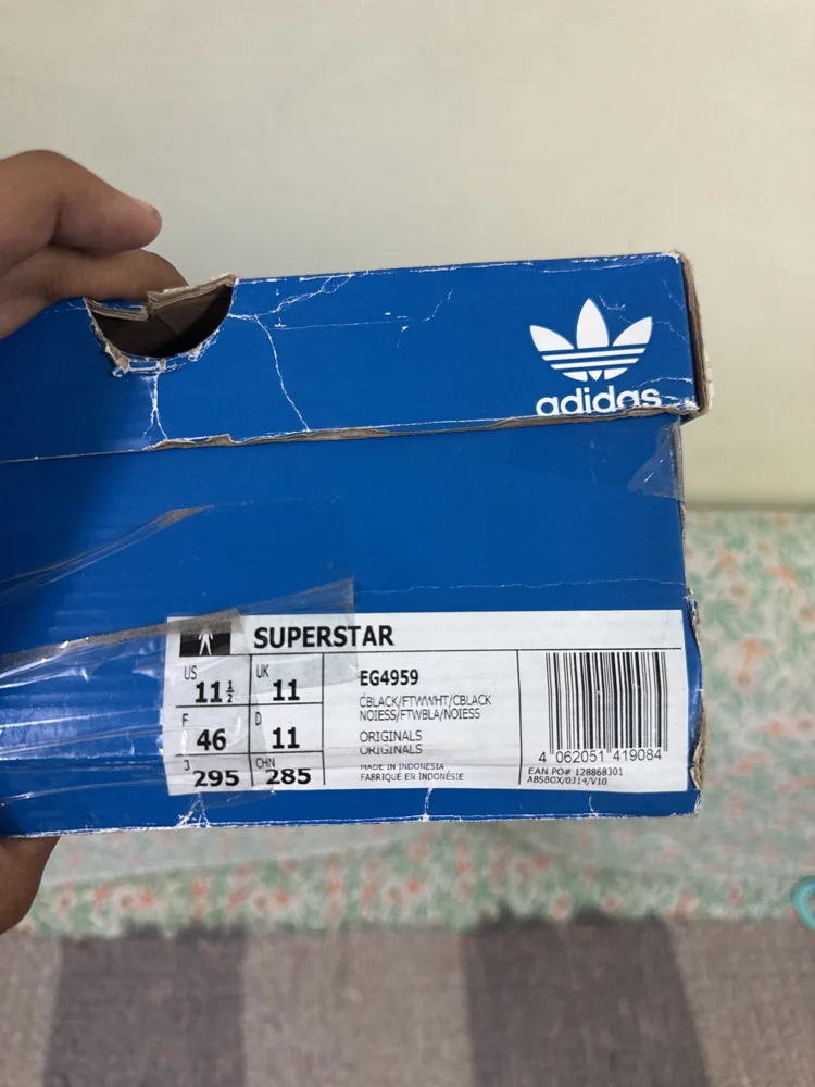 adidas Originals Sneakers