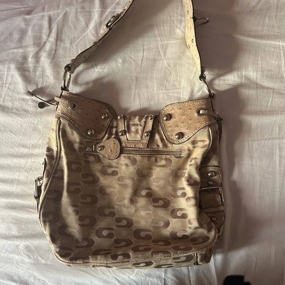 GUESS Shoulder Bag, size Other, photo 3