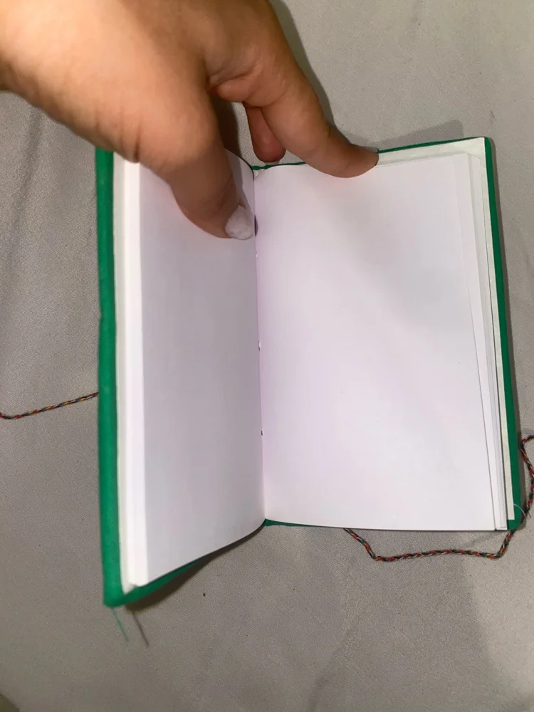 كتب، جديدة بالتيكيت، صورة 4