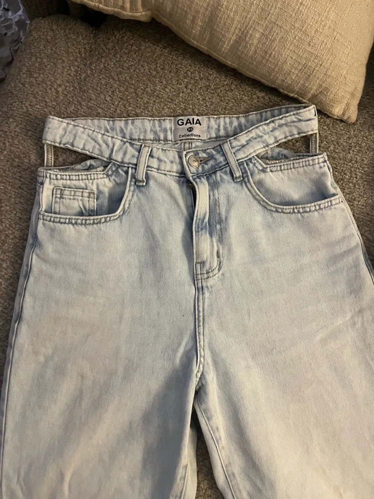 Local Jeans