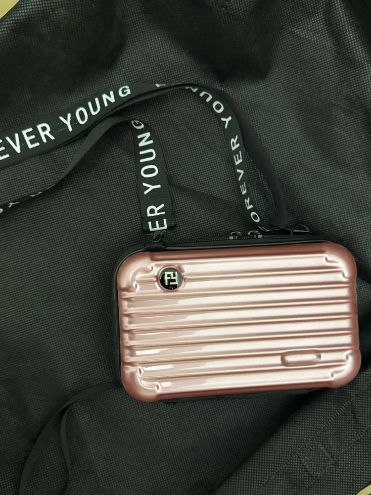 Cross-Body Bags