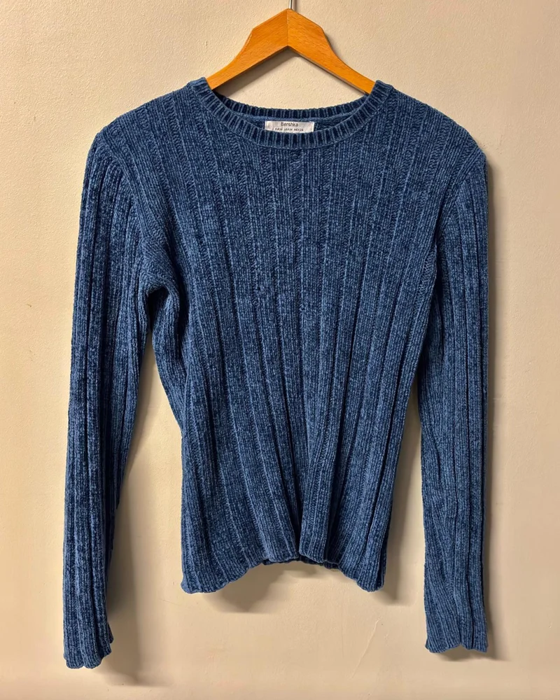 Bershka سويترات وبلوفرات