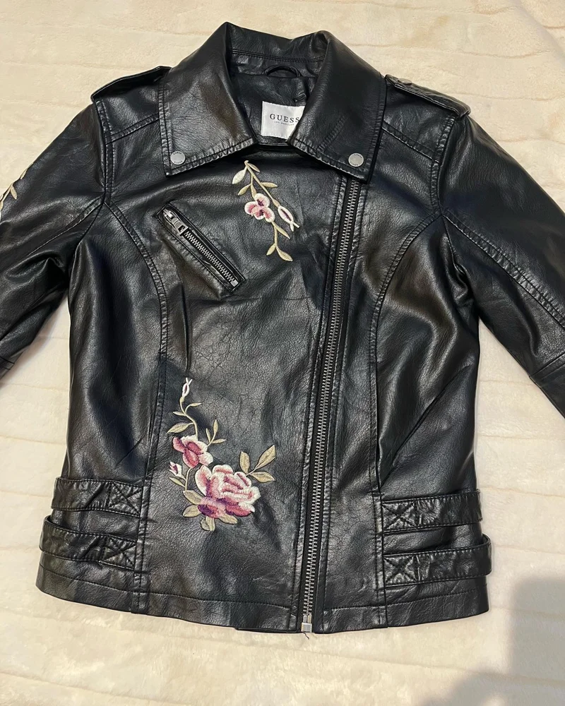 GUESS جواكت