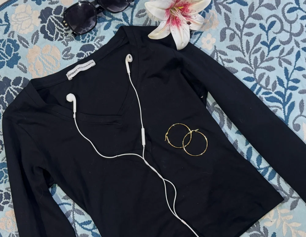 Sateen Long Sleeve