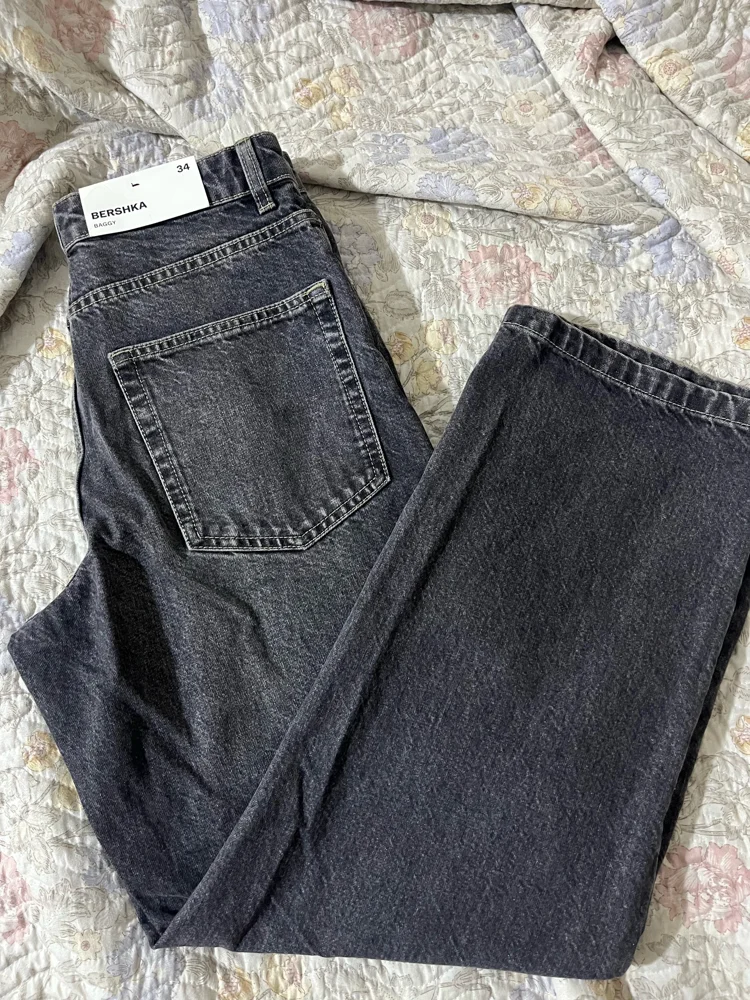 Bershka Jeans, New with tags, size XS / 34 / 6, photo 3