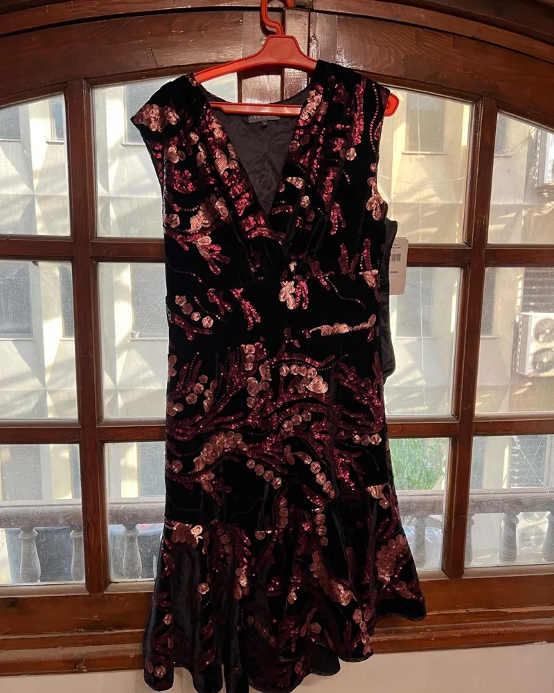 Midi Dresses