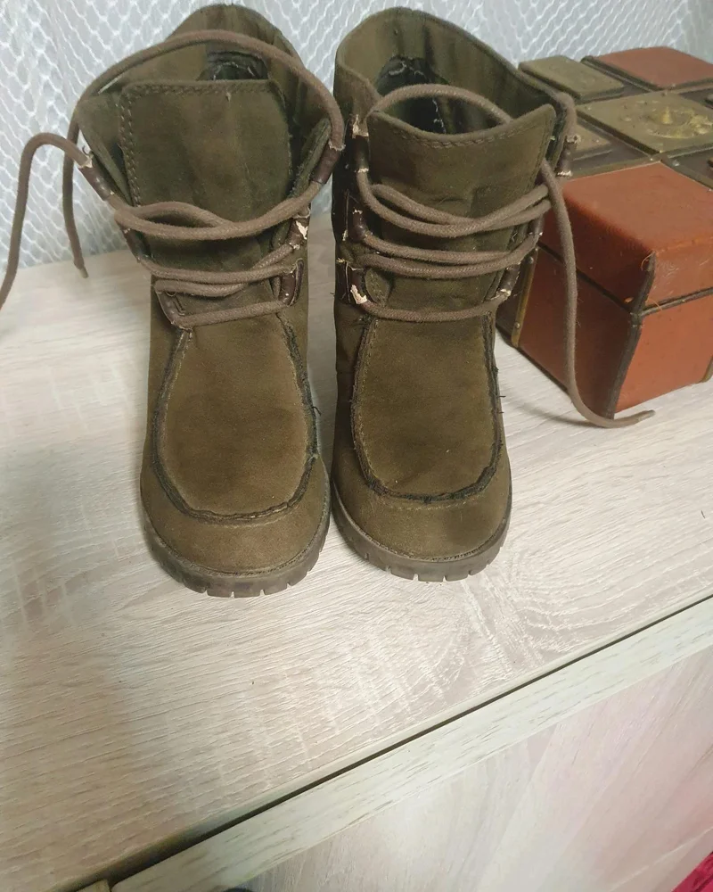 Zara بوت